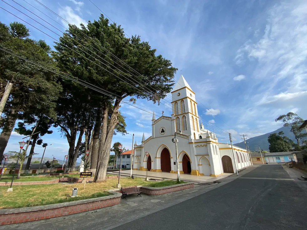 Parroquia San Miguel Arcángel - Puracé